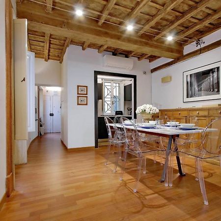 Ych-Farnese Charme Apartment Rome Luaran gambar