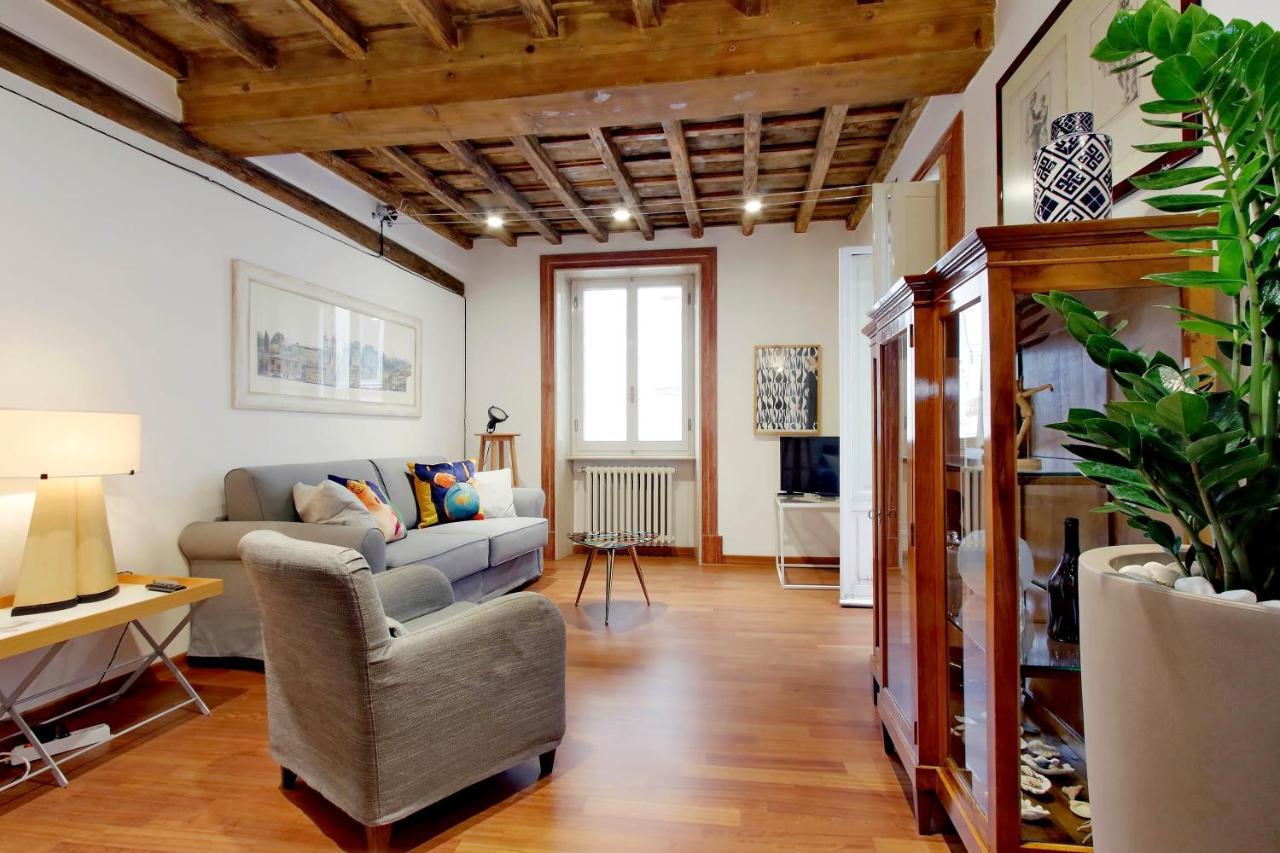 Ych-Farnese Charme Apartment Rome Luaran gambar