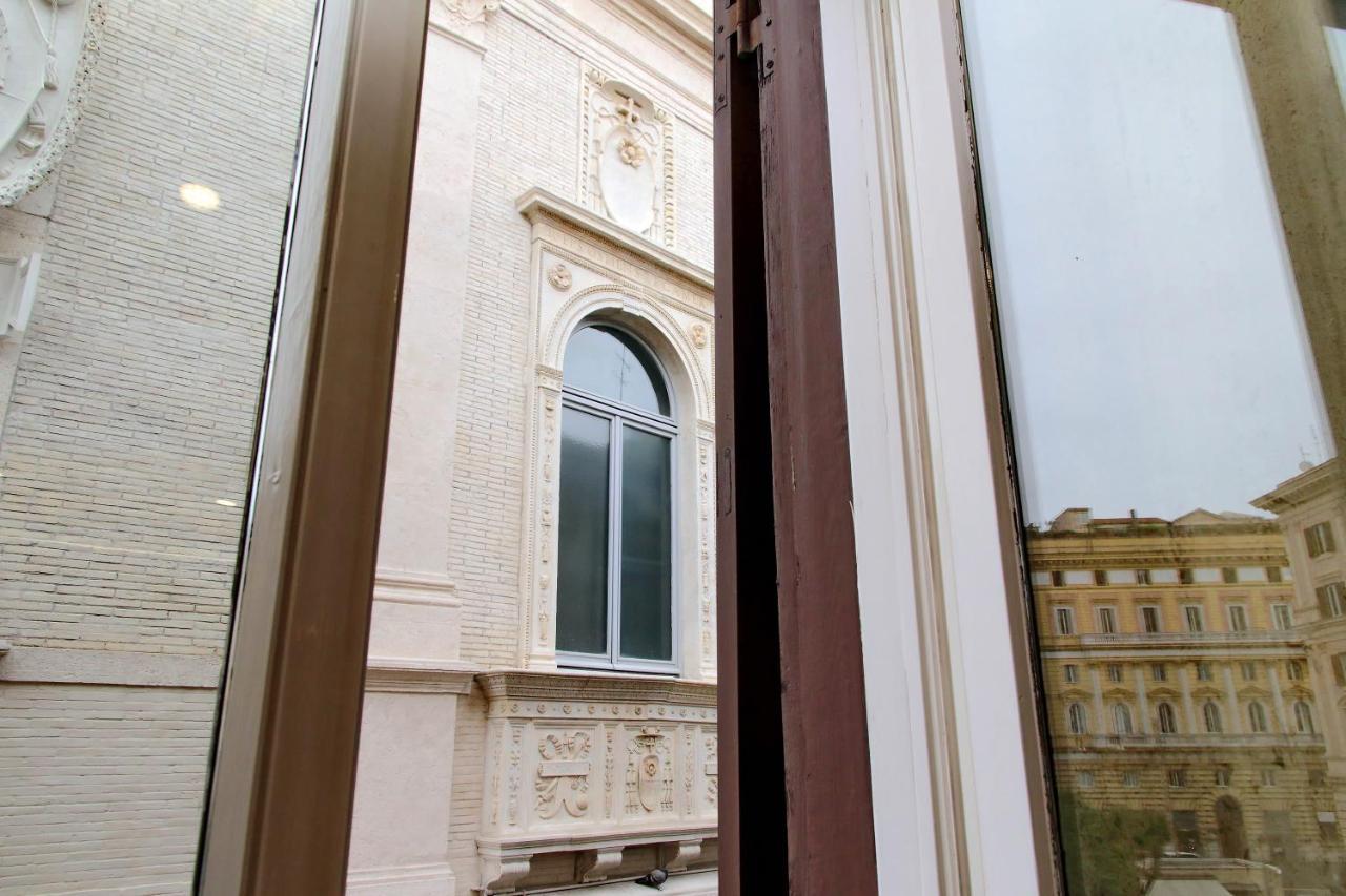 Ych-Farnese Charme Apartment Rome Luaran gambar